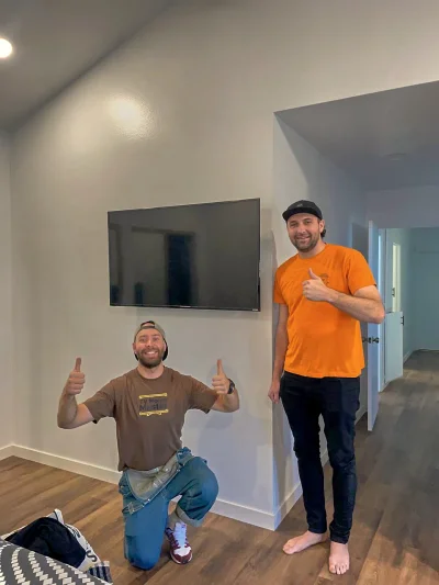 Hide Wires work hw24